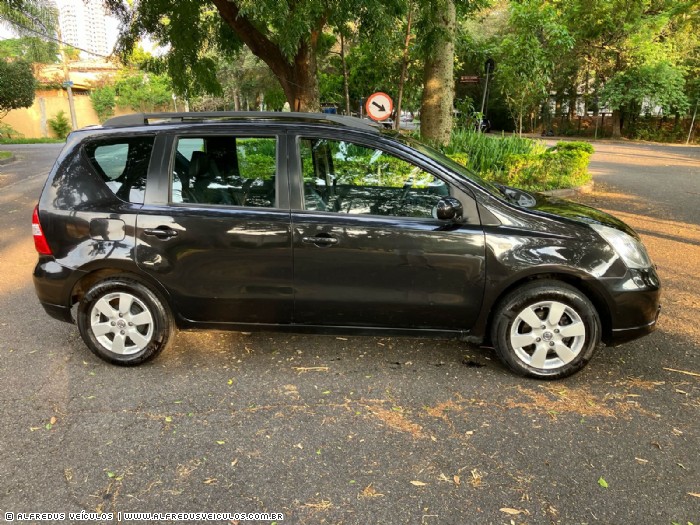 Nissan LIVINA SL1.6 2011/2012